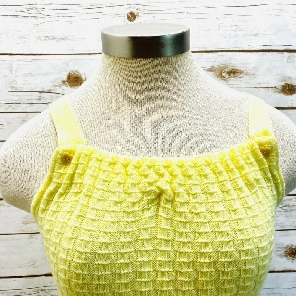 Women Sleeveless Pull Over 100% Acrylic Fiber Yellow Knitted Top Size Small Qua - Picture 2 of 12